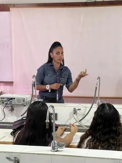 Charla sobre sífilis · Facultad de Bioanálisis — foto 9