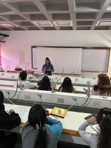 Charla sobre sífilis · Facultad de Bioanálisis — foto 10