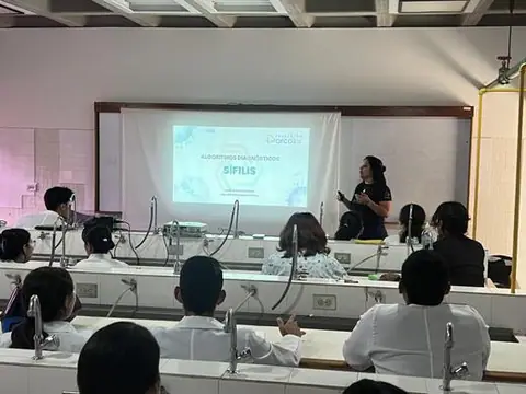 Charla sobre sífilis · Facultad de Bioanálisis — foto 12