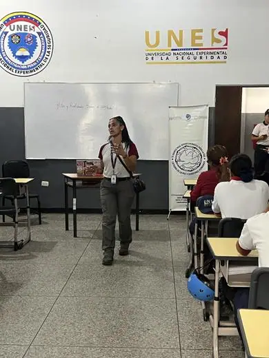 Charla de VIH · Universidad UNES — foto 4