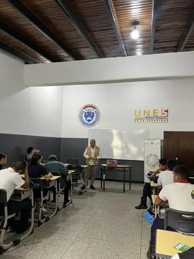 Charla de VIH · Universidad UNES — foto 10