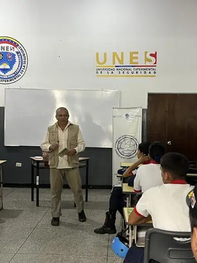 Charla de VIH · Universidad UNES — foto 11