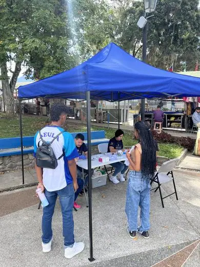 Despistaje de VIH · Plaza Las Heroínas