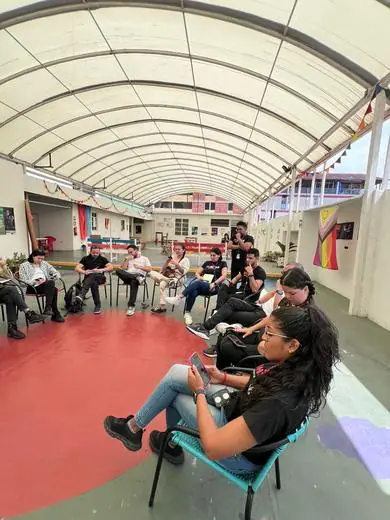Visita de Acción Solidaria · Actualización en sífilis
