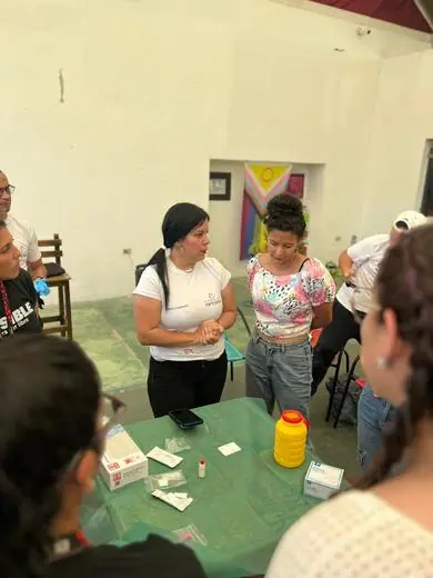 Visita de Acción Solidaria · Actualización en sífilis — foto 6